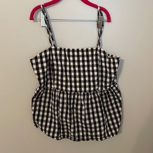 Black and White Tank Top Size Small